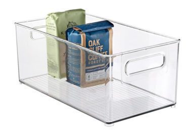 Storage containers 